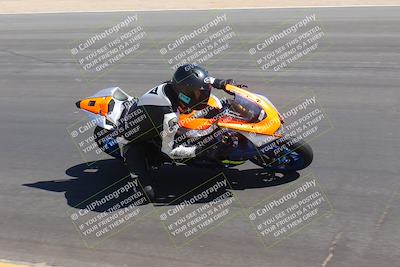 media/Oct-01-2023-SoCal Trackdays (Sun) [[4c570cc352]]/Turn 10 Inside (1250pm)/